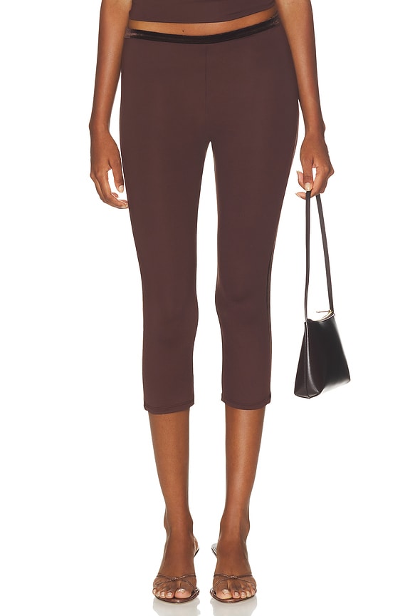 view 2 of 6 LEGGINGS CAPRI RIGHT BANK in Chocolate
