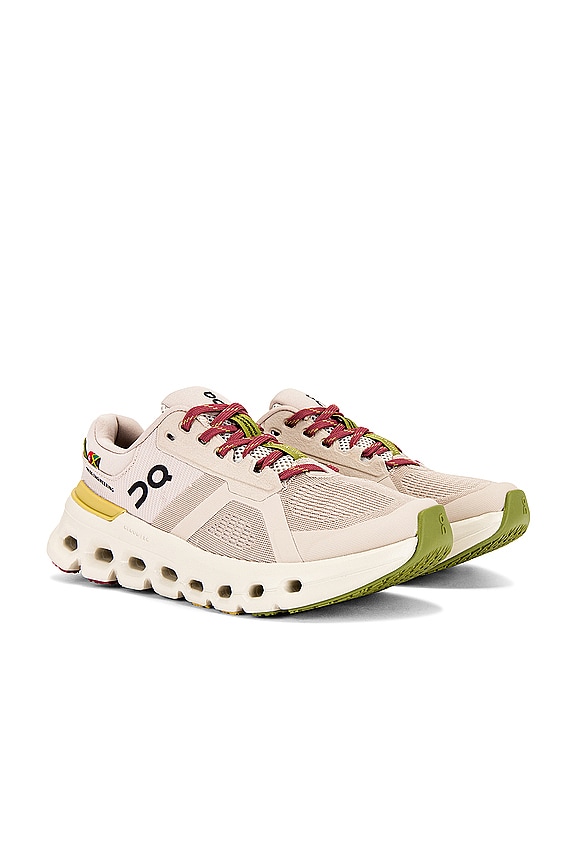 view 2 of 7 КРОССОВКИ CLOUDRUNNER 2 in Sand & Flax