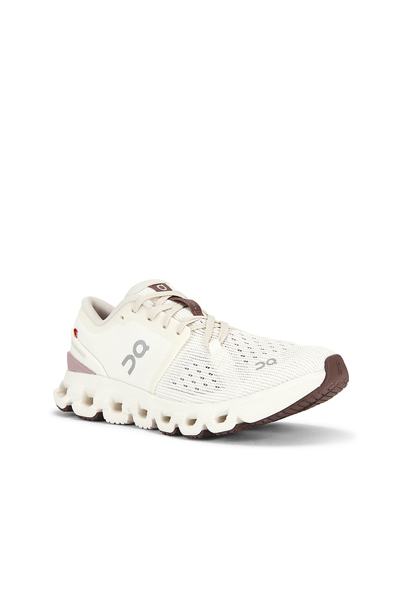 view 2 of 6 Cloud X 4 W Sneaker in Ivory & Heron