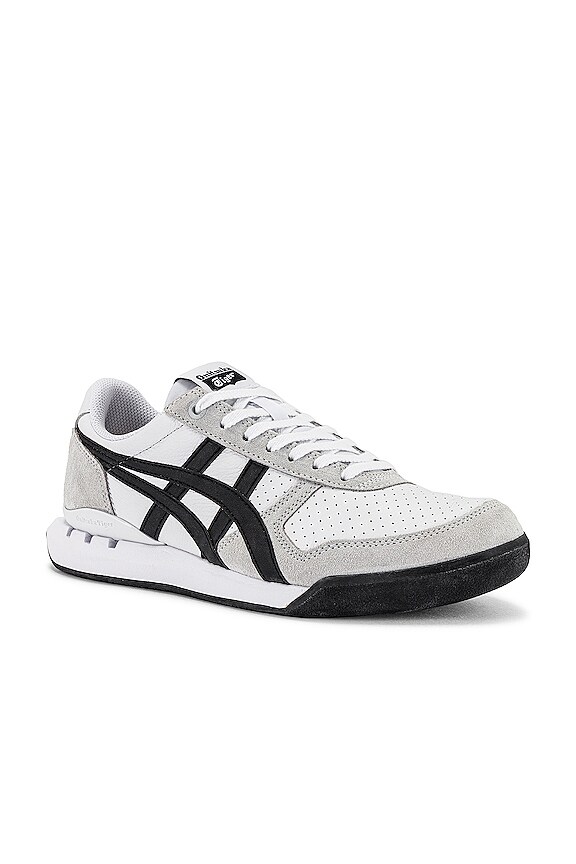 view 2 of 6 ZAPATILLAS DEPORTIVAS ULTIMATE 81 EX in Black & White