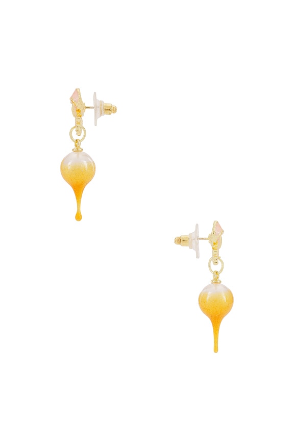 view 2 of 3 PENDIENTE DE PERLA CON LAZO in Gold