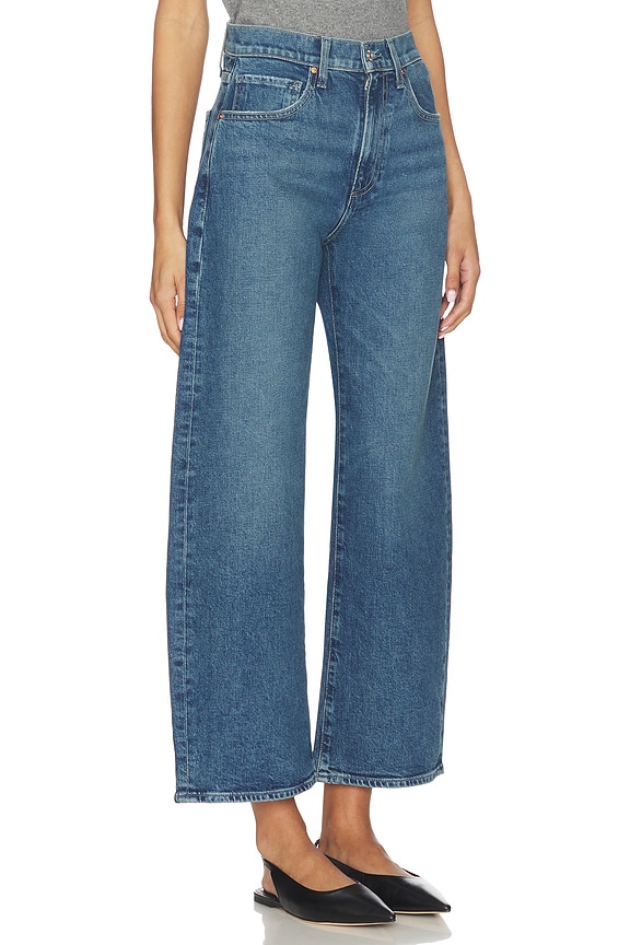 view 2 of 6 Arellia Ankle Jeans in Traverse