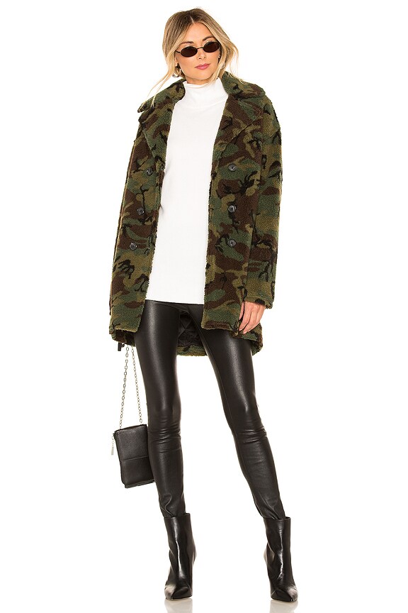 view 2 of 4 MANTEAU in Arcam