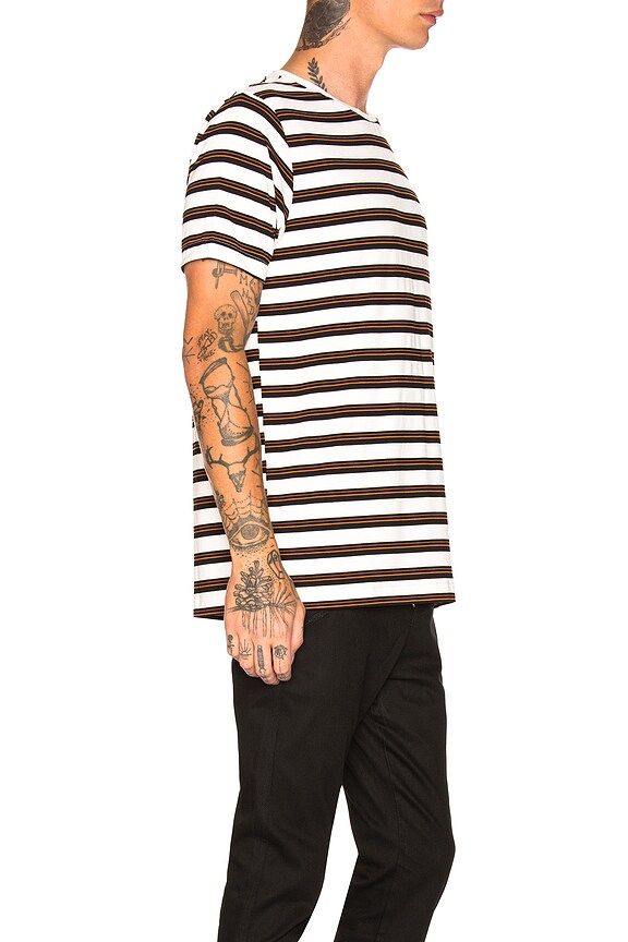 view 2 of 4 THIEN 티셔츠 in Infrared