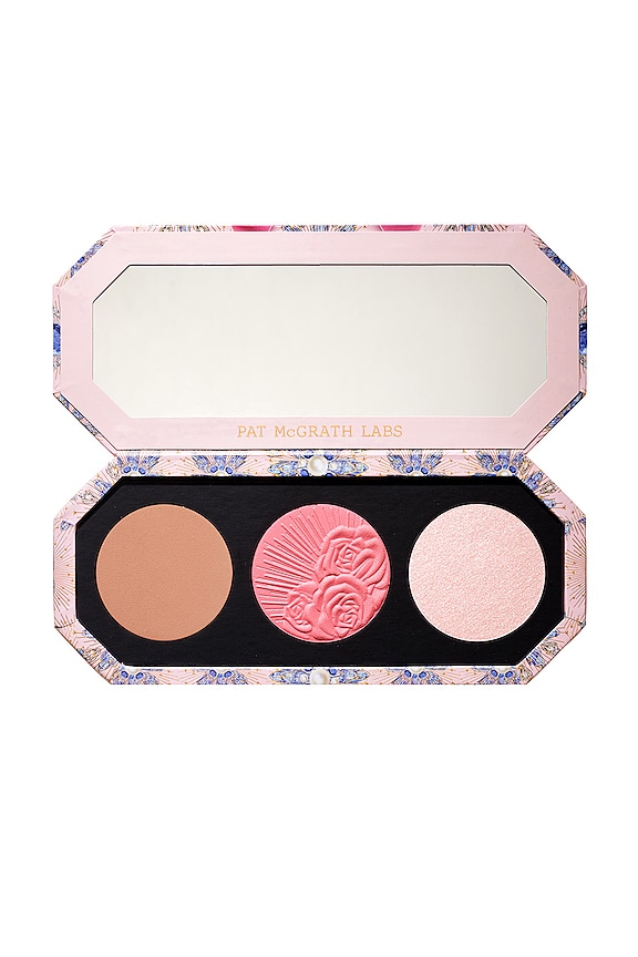 view 2 of 6 DIVINE BLUSH + BRONZE + GLOW TRIO: FLEUREVER NUDE 메이크업 세트 in 