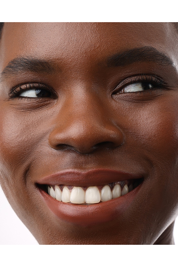 view 2 of 7 PERFILADOR DE LABIOS PLUMP & FILL LIP PLUMP & FILL UP LINER in Crave