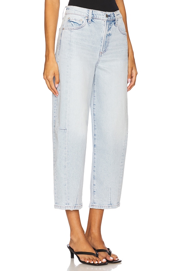 view 2 of 6 PIERNA ARQUEADA ELI in Sun-kissed