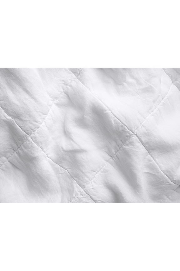 view 2 of 3 이불 in White