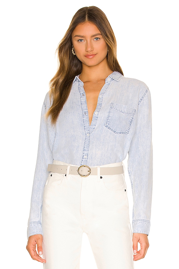 Rails Ingrid Button Up in Light Acid Wash | REVOLVE