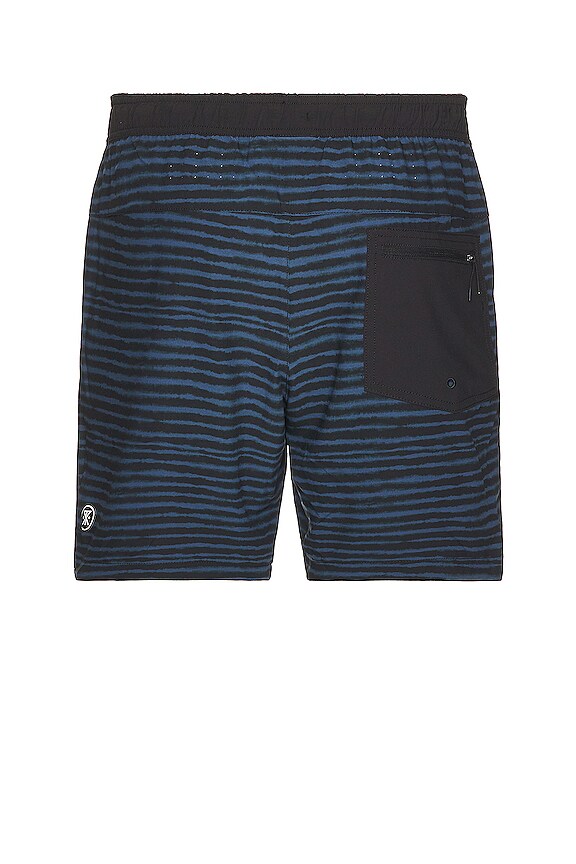 view 2 of 5 SERRANO 2.0 ショートパンツ in Dark Blue