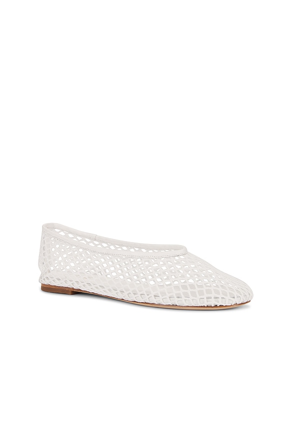 view 2 of 5 LOLA 플랫 in White