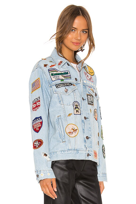 view 2 of 6 CHAQUETA DENIM TRUCKER in Light 04