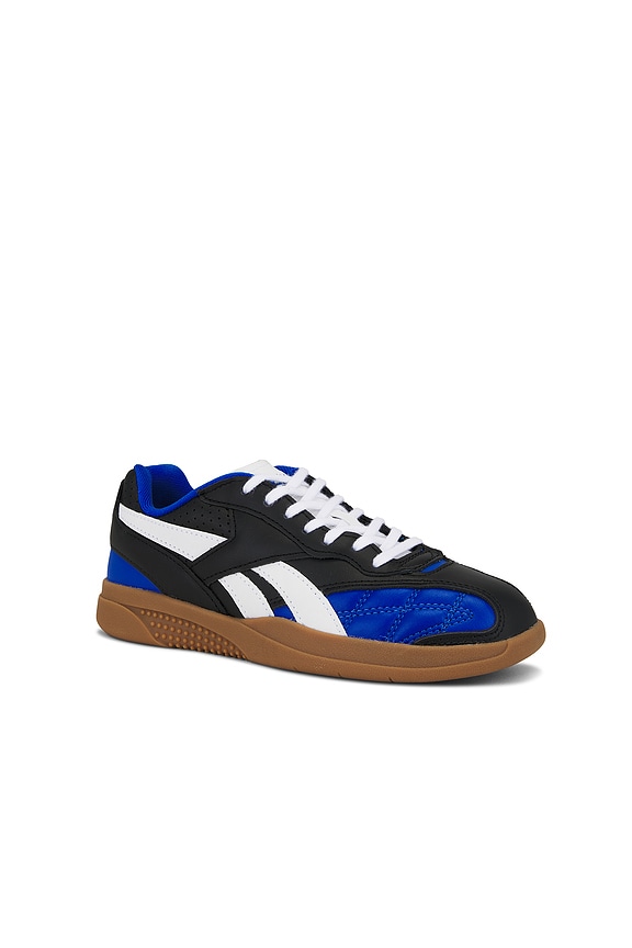Hammer Street Sneaker