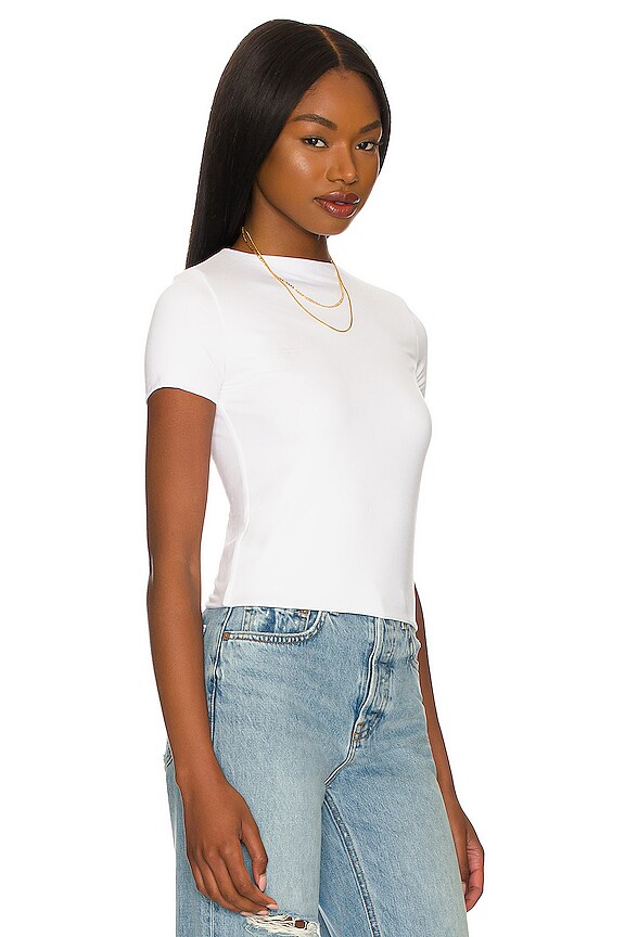 view 2 of 4 SIGNATURE Tシャツ in White