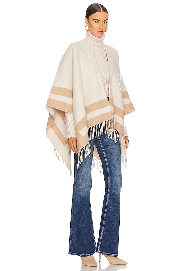 view 2 of 4 HIGHLANDS 폰초 in Oatmeal