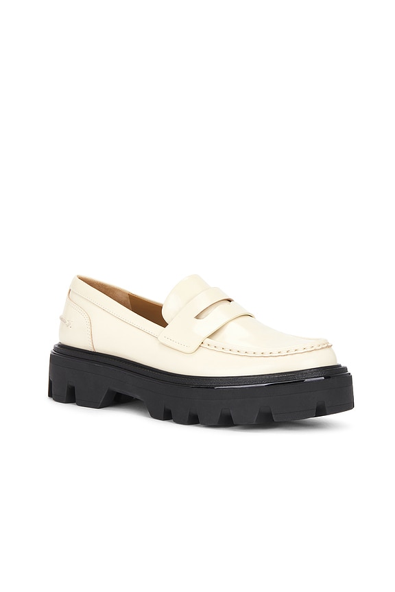 view 2 of 5 QUINN 로퍼 in Greige