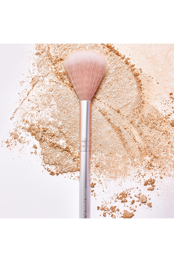 view 2 of 4 BROCHA MAQUILLAJE SKIN2SKIN CLASSIC FAN BRUSH in 