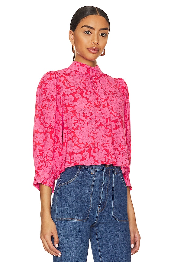 view 2 of 4 Ivy Floral Stephanie Top in SCARLET