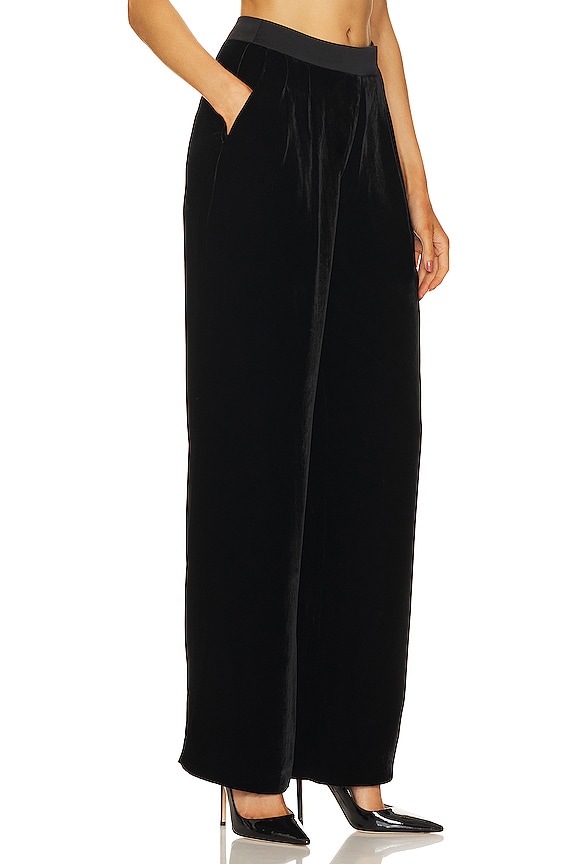 view 2 of 4 벨벳 주름 바지 in Black