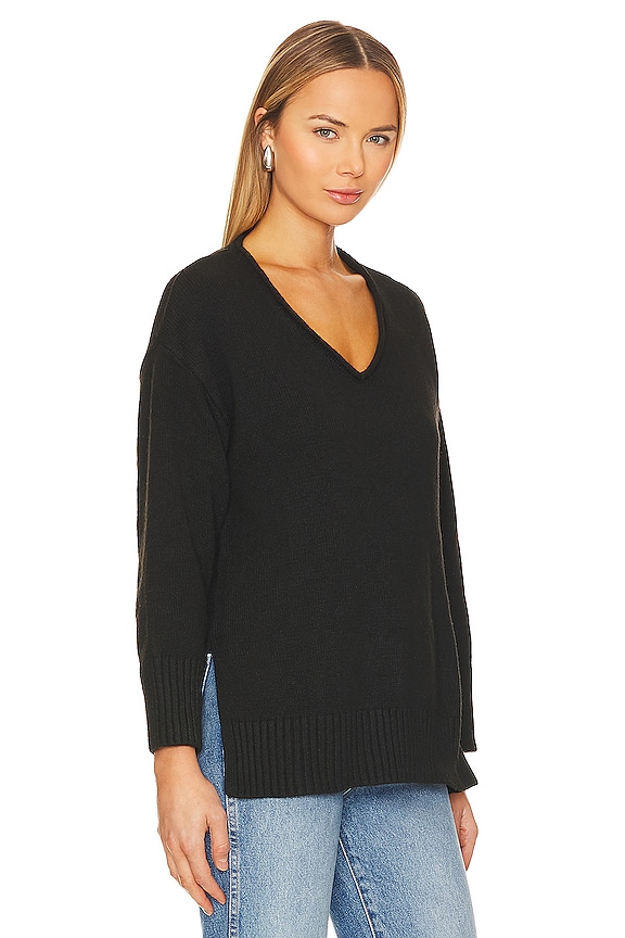 view 2 of 4 JERSEY CUELLO PICO CASUAL COZY in Black