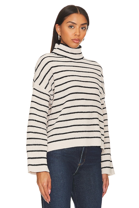 view 2 of 4 STAY COZY セーター in Marshmallow & Black Stripe
