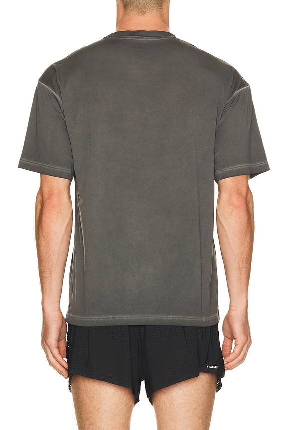 view 2 of 5 CAMISETA AURALITE in Pigment Black