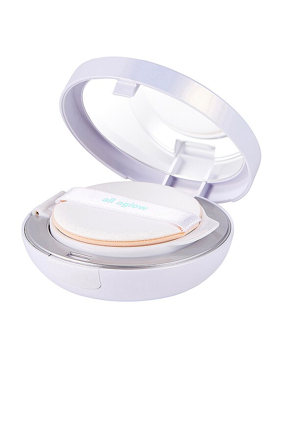 view 2 of 2 POUDRE COMPACTE ALL AGLOW in Goldie