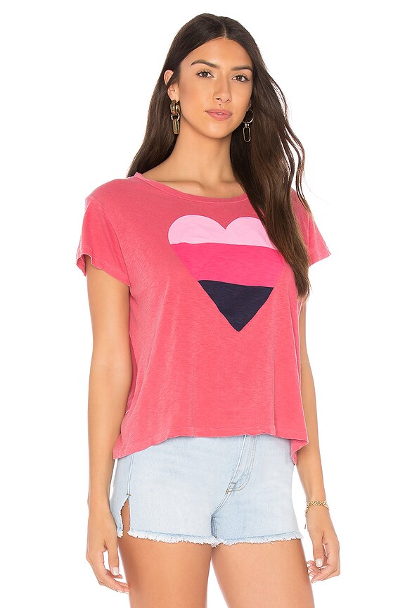 view 2 of 4 HEART 티셔츠 in Pigment Ruby