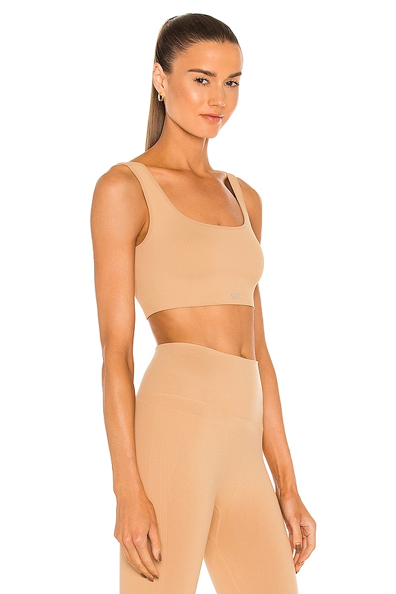 view 2 of 4 SUJETADOR DEPORTE in Pampas