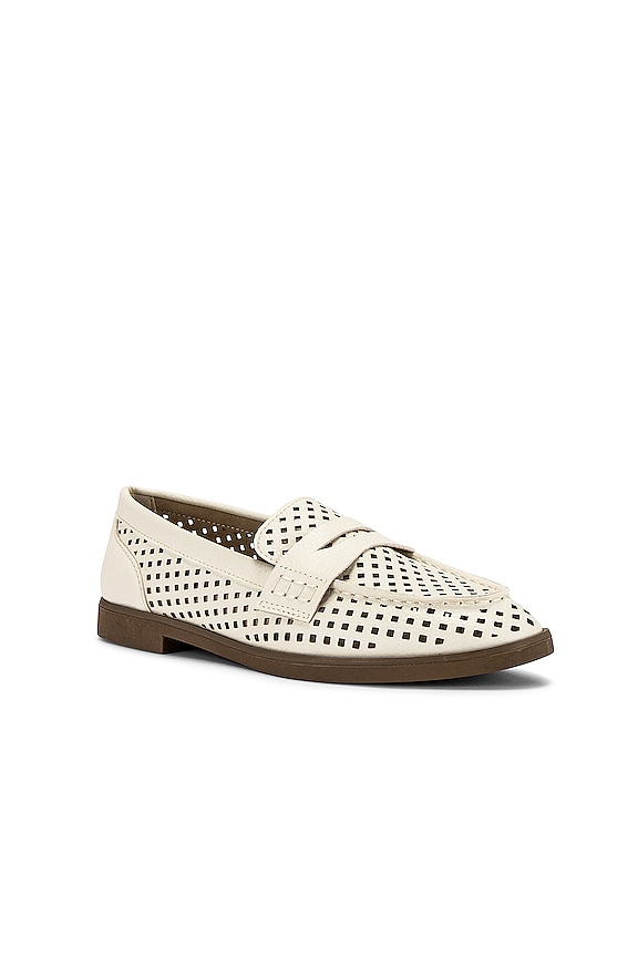 view 2 of 5 BAMBOO ローファー in Off White Faux Leather