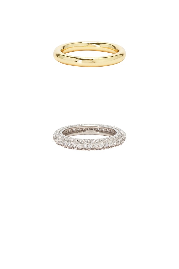 view 2 of 3 CONJUNTO DE ANILLOS LUCITE in Gold