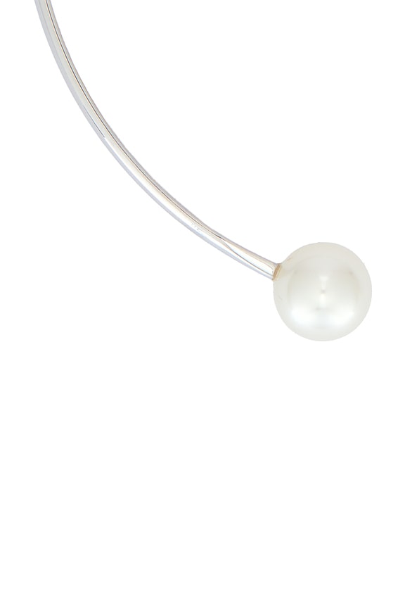 view 2 of 2 COLLIER in Silver & Pearl