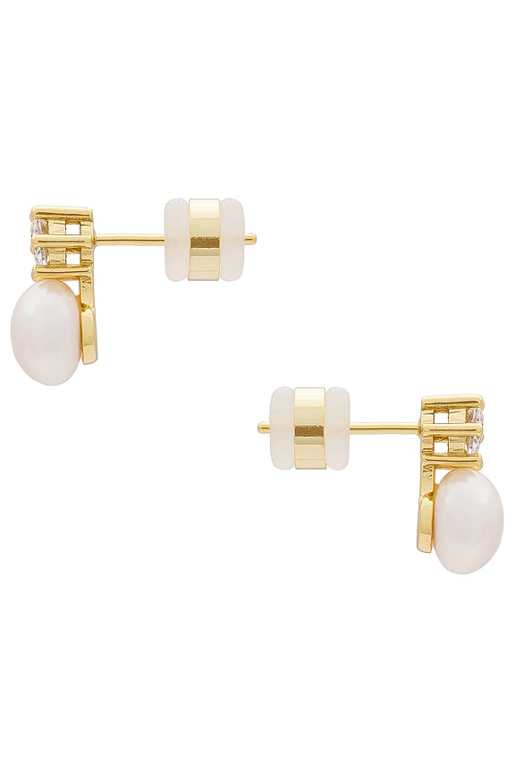 view 2 of 2 BLISS 귀걸이 in Gold & Pearl