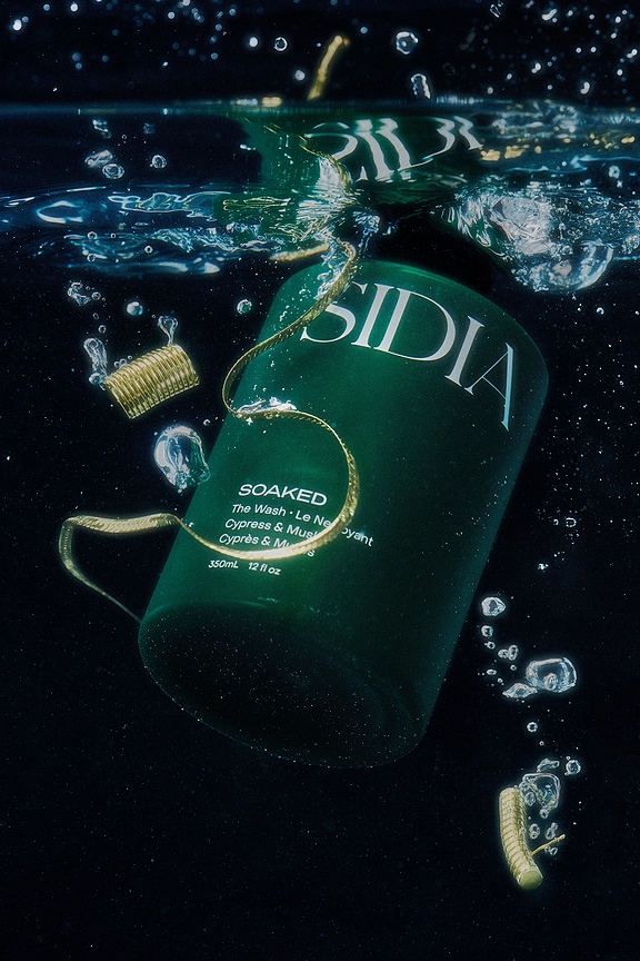 view 2 of 5 NETTOYANT CORPS THE WASH in Soaked