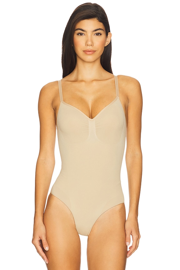 view 2 of 5 BODY SEAMLESS SCULPT in Clay