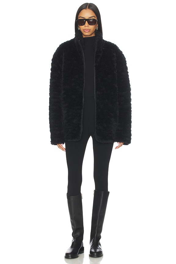 SKIMS Faux Fur Zip Up Mock Neck Jacket in Onyx | REVOLVE