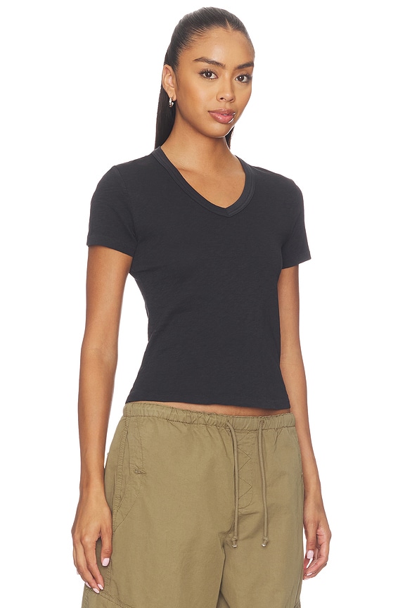 view 2 of 4 CAMISETA DE CUELLO EN V ESTILO JERSEY in Washed Onyx
