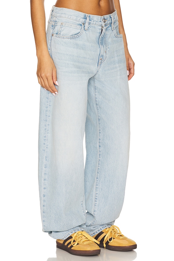 view 2 of 6 ELLA 릴렉스 in Love Song