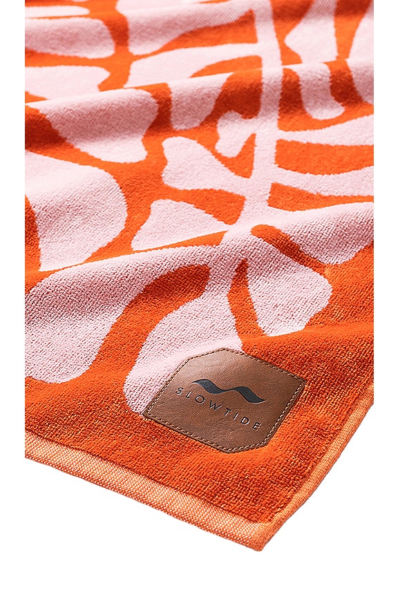 view 2 of 2 タオル in Hapa