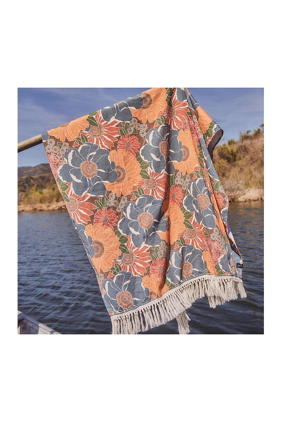 view 2 of 5 Keelee Turkish Towel in Moab