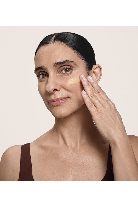 view 2 of 4 ZnO+ AntiOxtint SPF 50 in Amber Protect 002