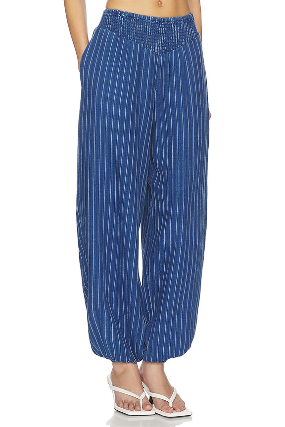 view 2 of 6 PANTALON TILLIE in Lagoon Wash