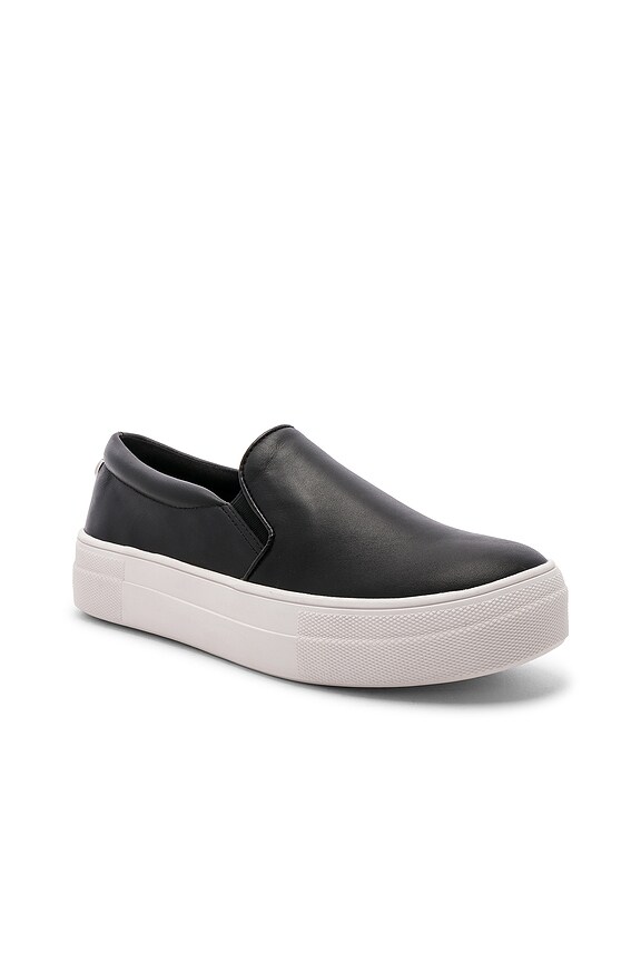 view 2 of 6 ZAPATILLA DEPORTIVA GILLS in Black