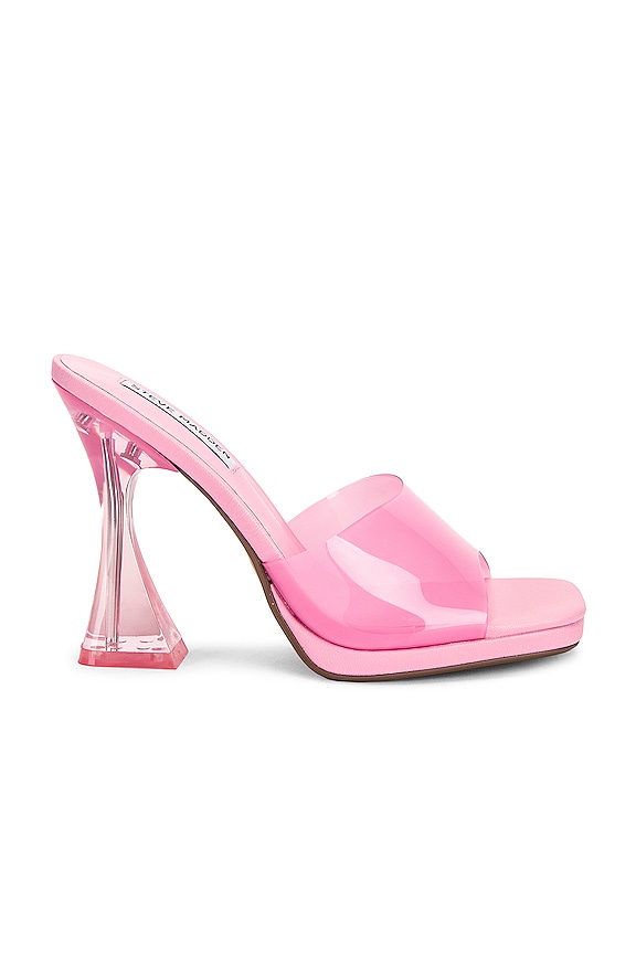 Steve Madden Lipa Heel in Pink | REVOLVE