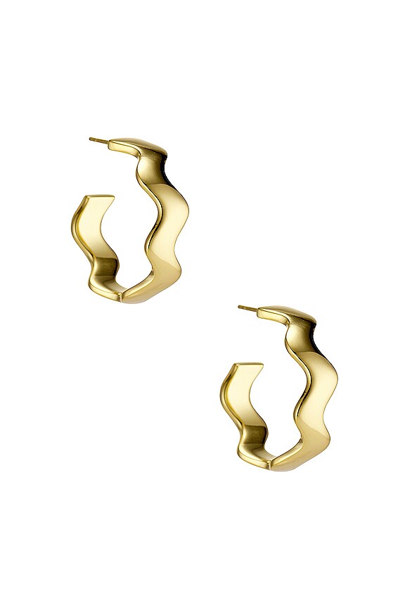 SENIA Large Wavy Hoops in Gold | REVOLVE