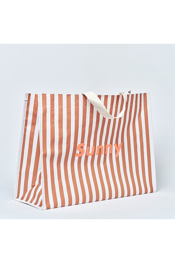 view 2 of 4 BOLSO DE PLAYA CARRYALL BEACH BAG in Tierra Clay Stripe