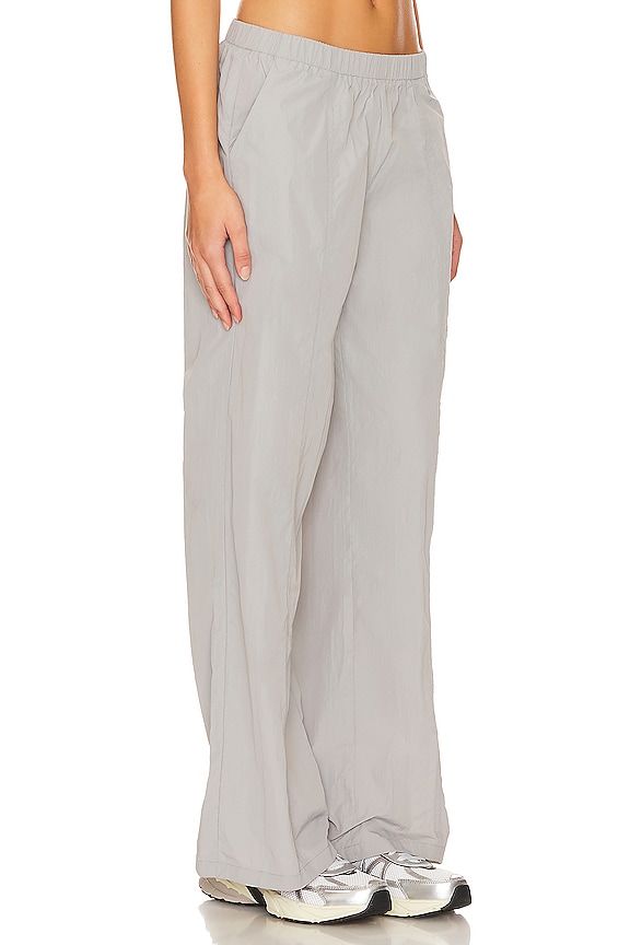 view 2 of 4 PANTALÓN DEONA PARACHUTE in Grey