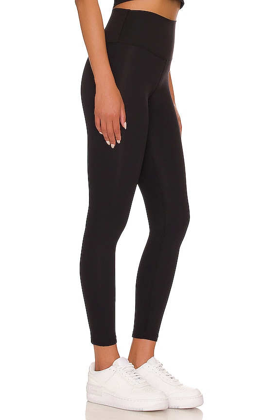 view 2 of 4 SPRINT HIGH WAIST RIGOR CROP 레깅스 in Black