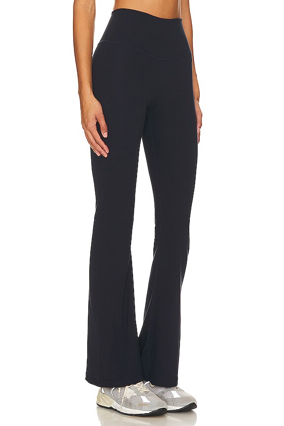 view 2 of 4 RAQUEL AIRWEIGHT 바지 in Indigo