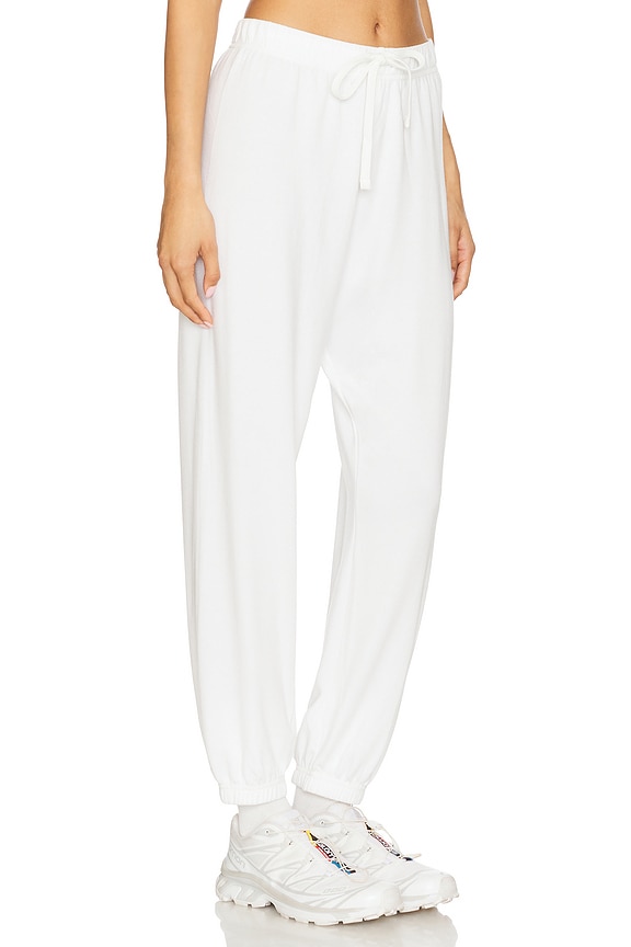 view 2 of 6 PANTALÓN DEPORTIVO ANDIE in White